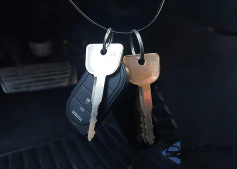 1995 Acura Legend Ls из США, поврежденный, VIN JH4KA8270SC000014